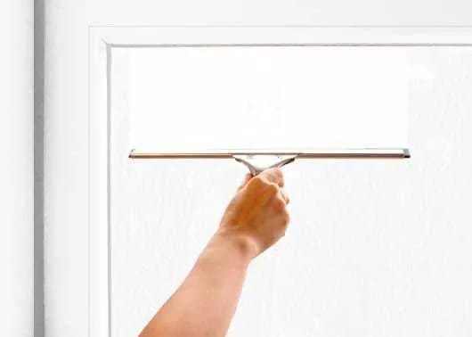 Мытьё стёкол стяжкой с обеих сторон